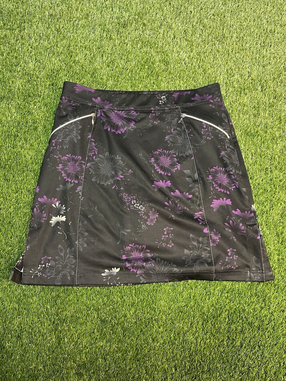 Womens Size 8 Callaway Golf Skirt With Floral Purple Print